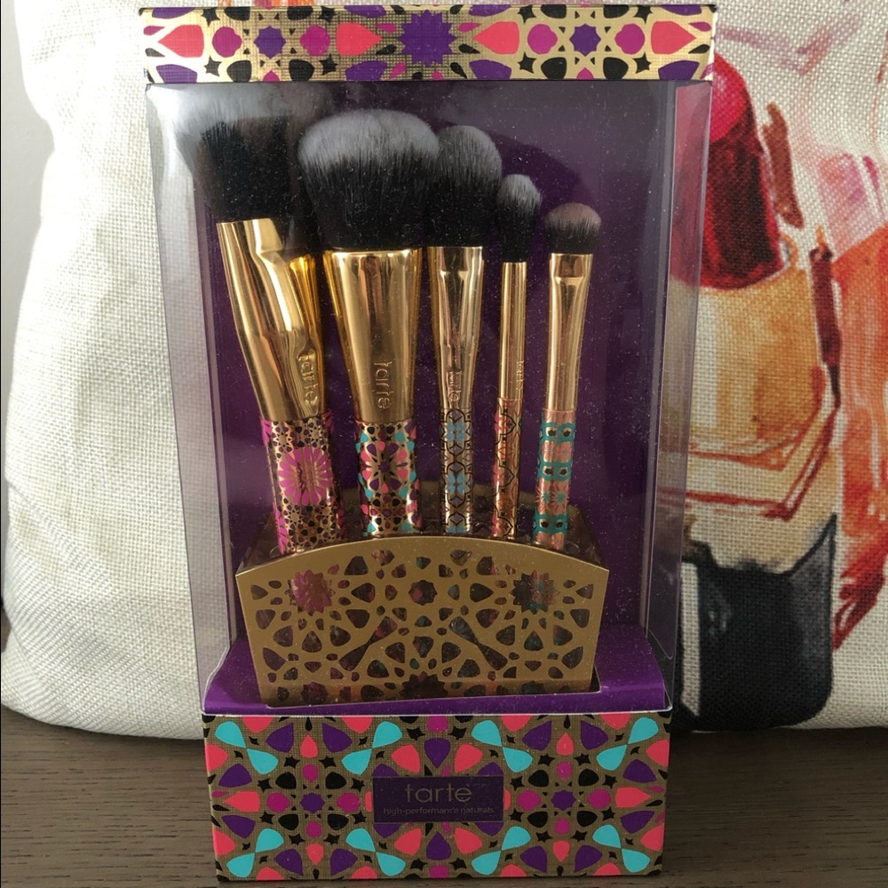 LIMITED EDITION Tarte Artful Accessories brush set